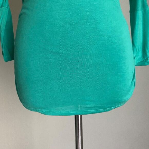 M Fredric sz S green long sleeve scoop top shirt - Picture 3 of 9